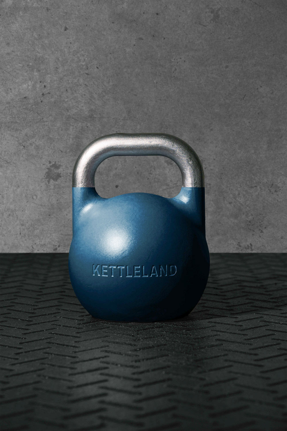 Kettlebell de Competición Profesional Kettleland– Acero Sólido – Peso 12 kg Kettleland - Material Oficial Mundiales IKMF - Kettleland Mallorca